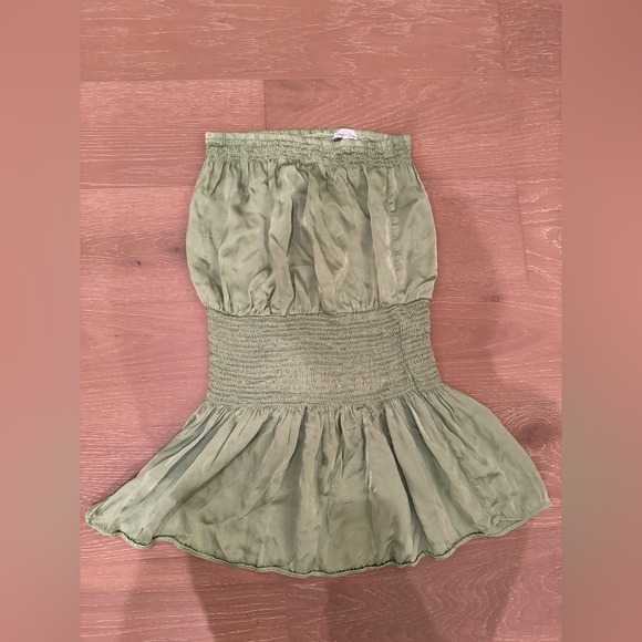 Rays For Day's Medium Green Dress. 💚⚡️ - Picture 4 of 7